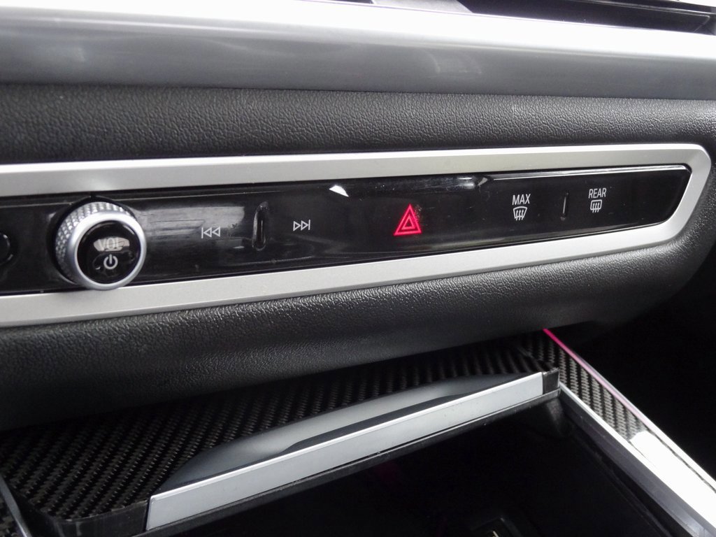 Used 2024 BMW X7 M60i w/ Executive Package image 53