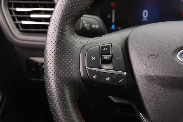 Certified 2024 Ford Escape ST-Line image 12