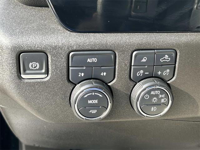 Used 2023 Chevrolet Silverado 1500 LTZ w/ LTZ Premium Package image 30