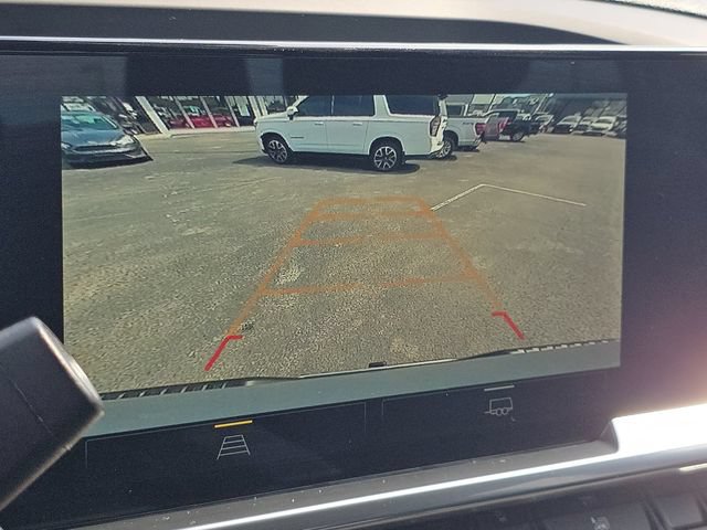 Used 2024 Chevrolet Silverado 1500 LT AWD/4WD image 32
