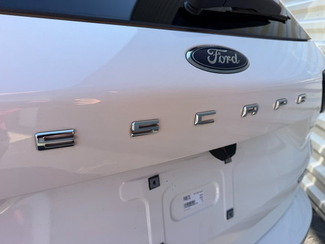 Certified 2023 Ford Escape ST-Line w/ Tech Pack #1 AWD/4WD image 5