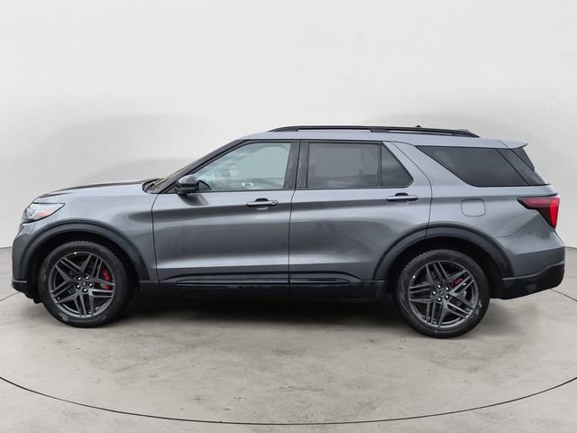 Certified 2025 Ford Explorer ST AWD/4WD image 8