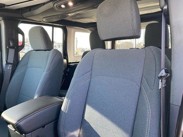 Used 2024 Jeep Wrangler Sahara w/ Dual Top Group image 10
