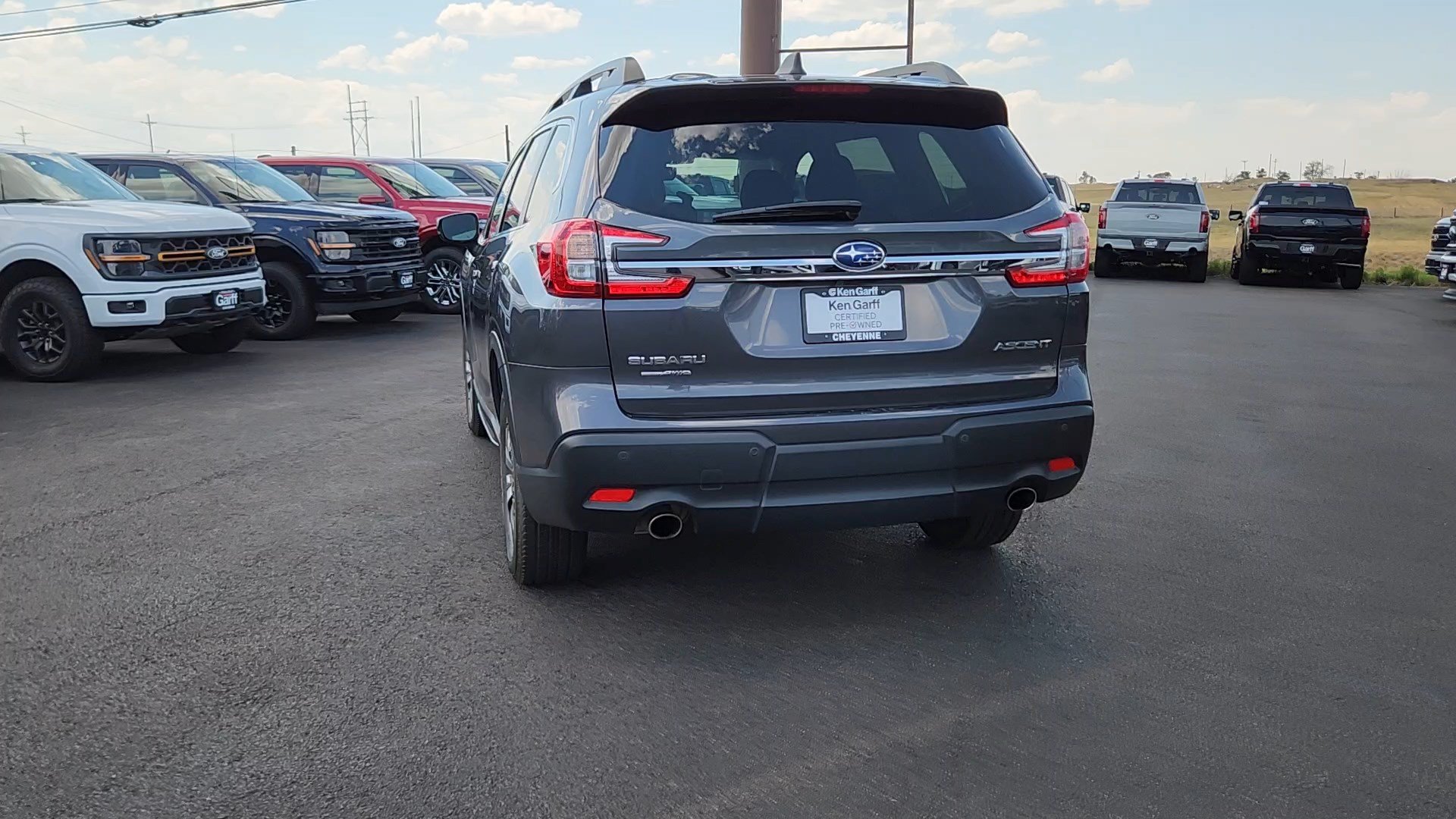 Used 2025 Subaru Ascent Premium AWD/4WD image 3