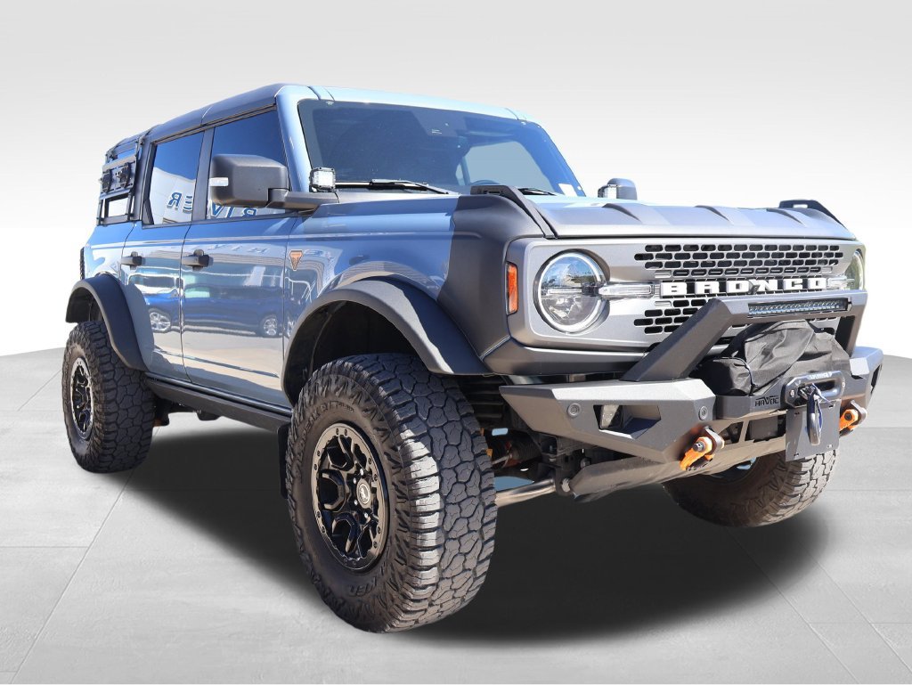 Certified 2023 Ford Bronco Badlands w/ Sasquatch Package AWD/4WD image 8