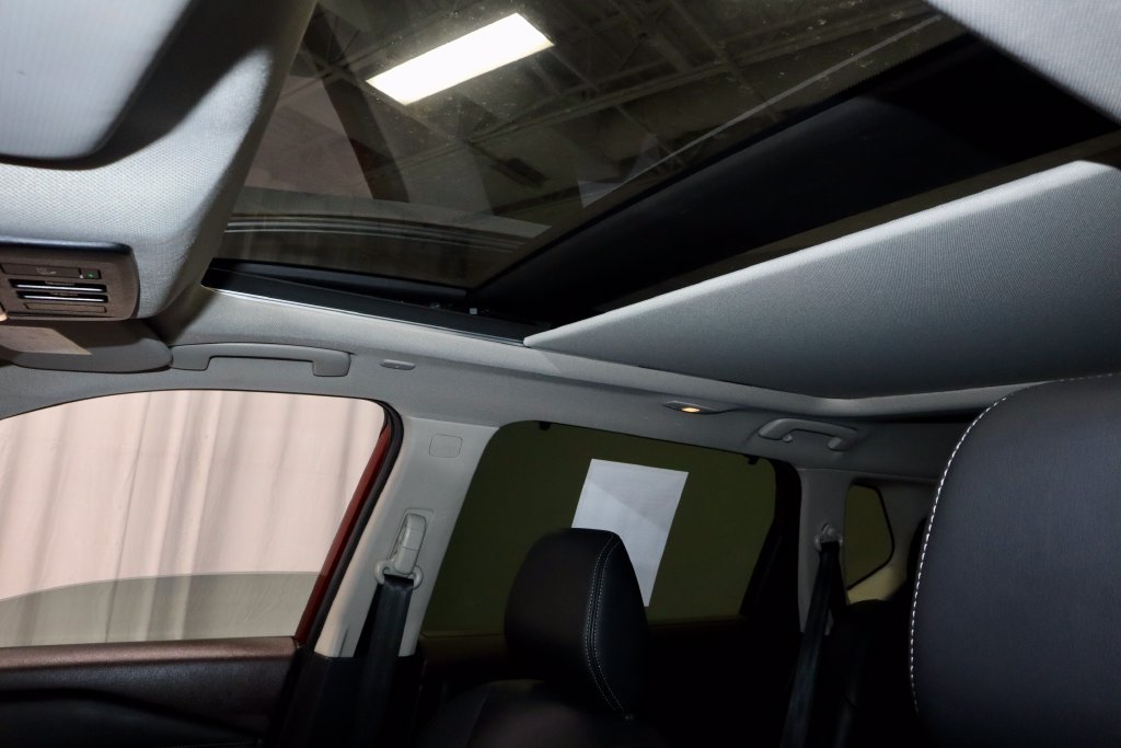 Used 2023 Nissan Rogue Platinum FWD image 27