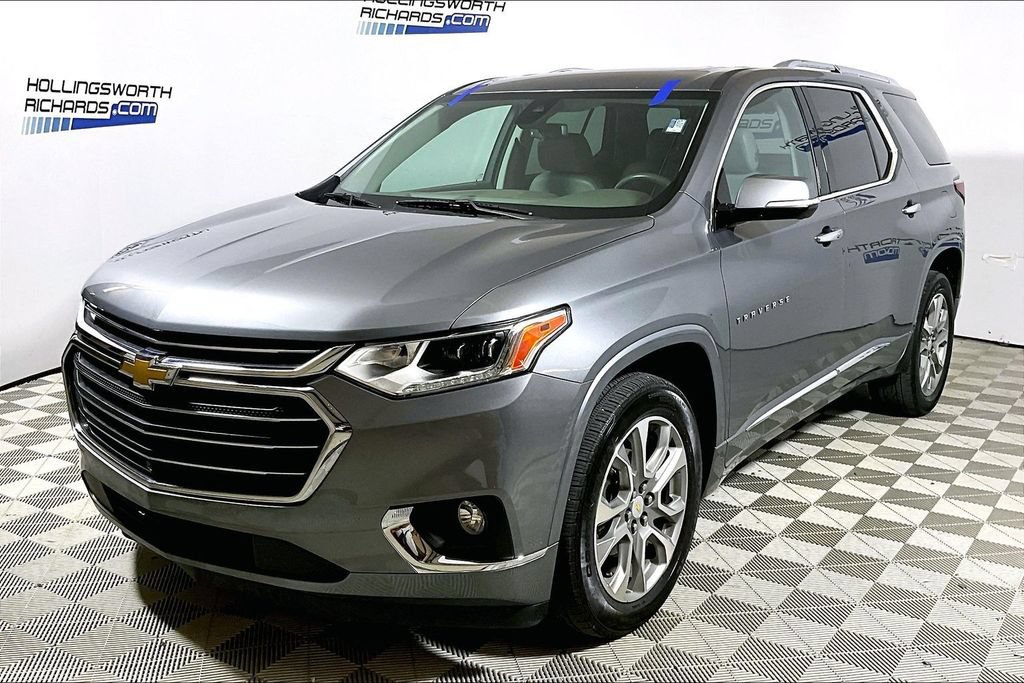 Used 2020 Chevrolet Traverse Premier FWD image 1