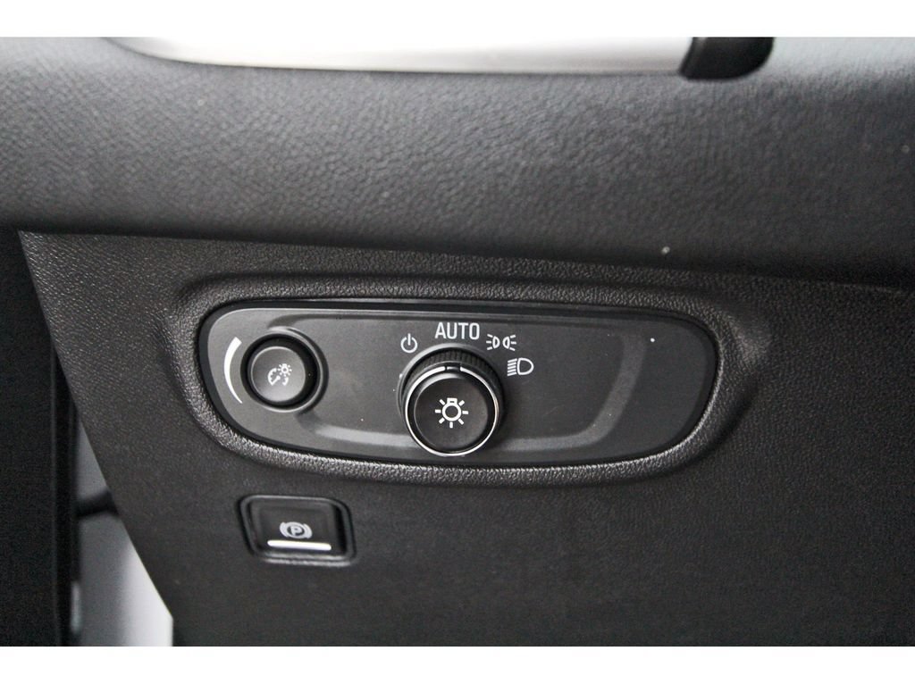 Used 2023 GMC Terrain SLE w/ Driver Convenience Package AWD/4WD image 20