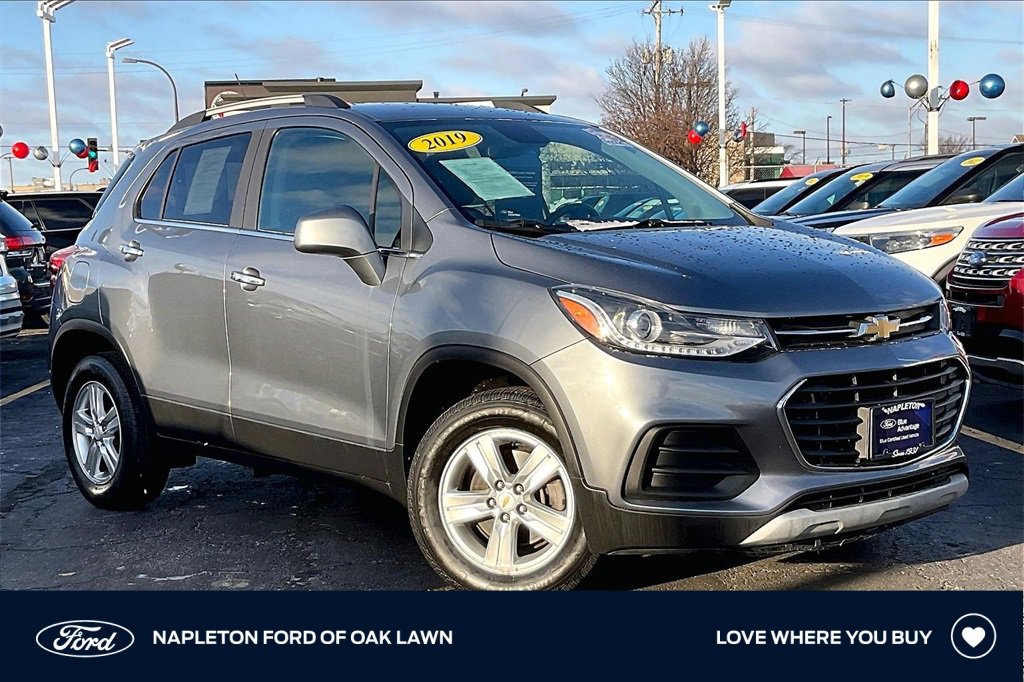 Used 2019 Chevrolet Trax LT w/ LT Convenience Package image 1