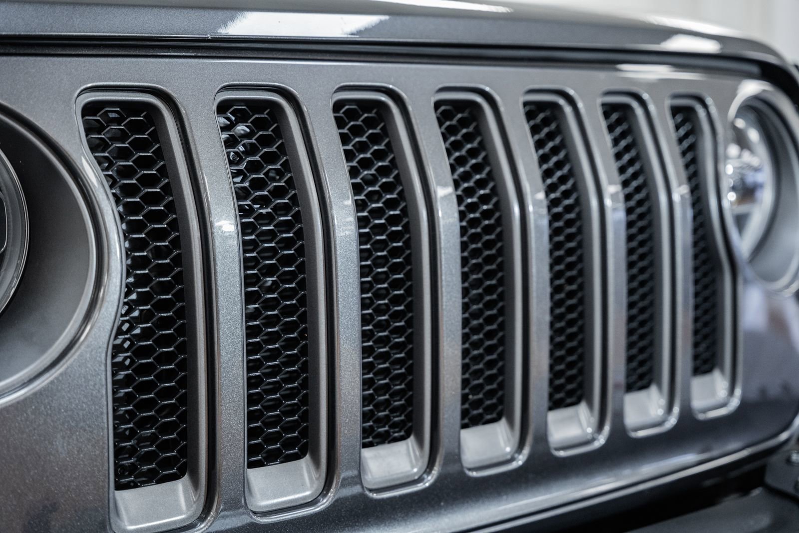 Used 2018 Jeep Wrangler Rubicon image 9