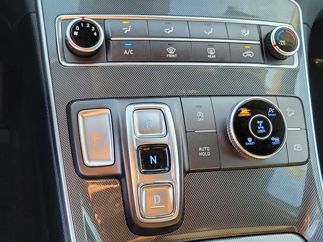 Used 2021 Hyundai Santa Fe SE image 15