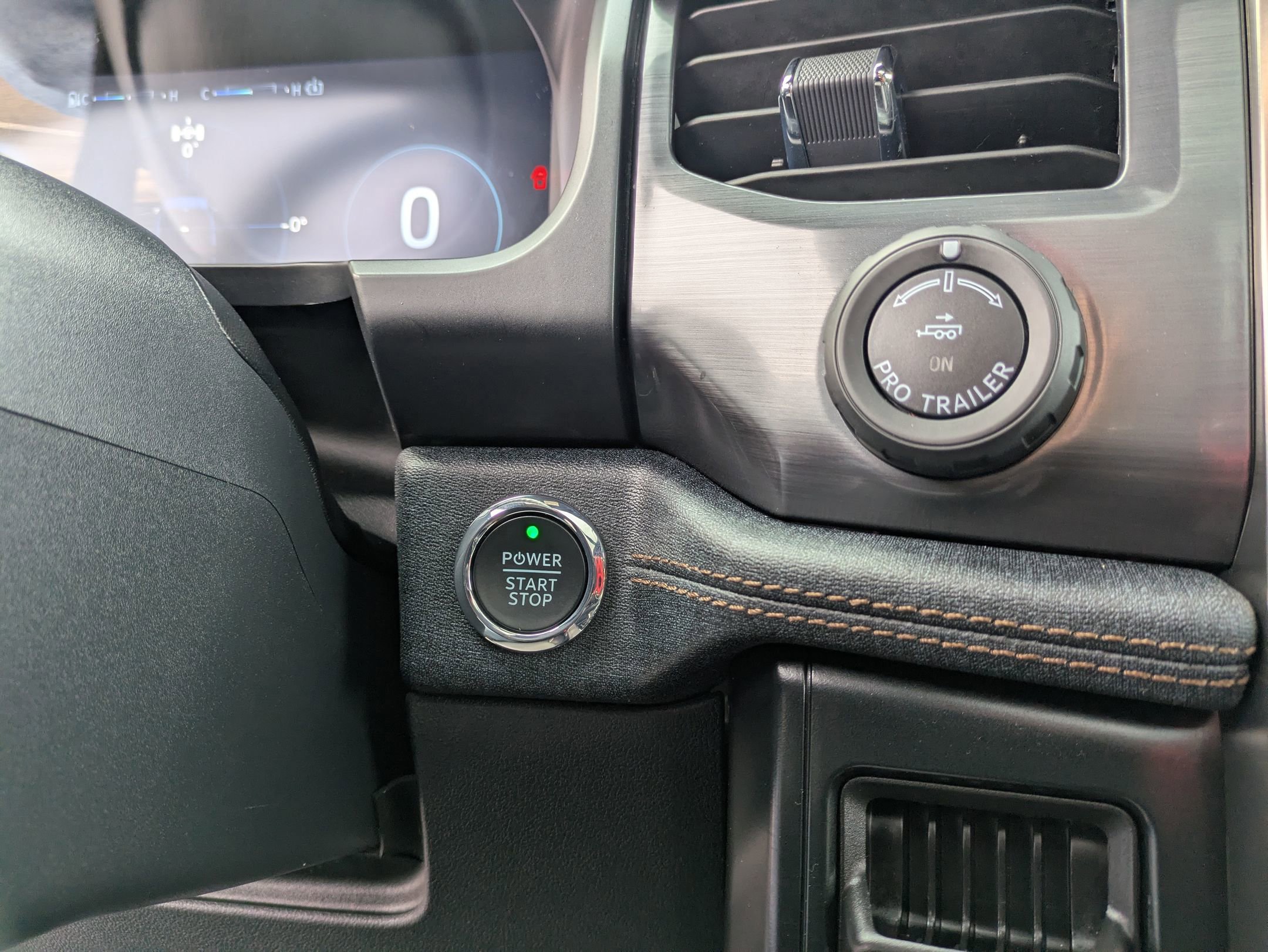 Certified 2024 Ford F150 Lightning Lariat image 28