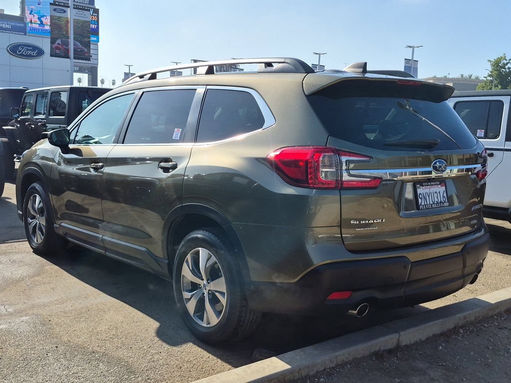 Used 2024 Subaru Ascent Premium w/ Convenience Package AWD/4WD image 4