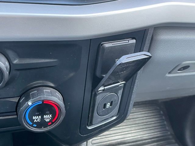 Certified 2023 Ford F550 4x4 Regular Cab Super Duty image 27