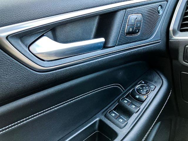 Certified 2024 Ford Edge Titanium AWD/4WD image 35