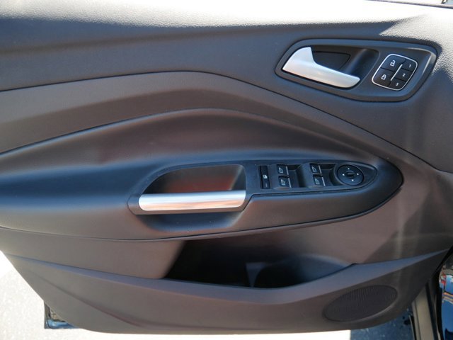 Certified 2018 Ford Escape Titanium AWD/4WD image 10