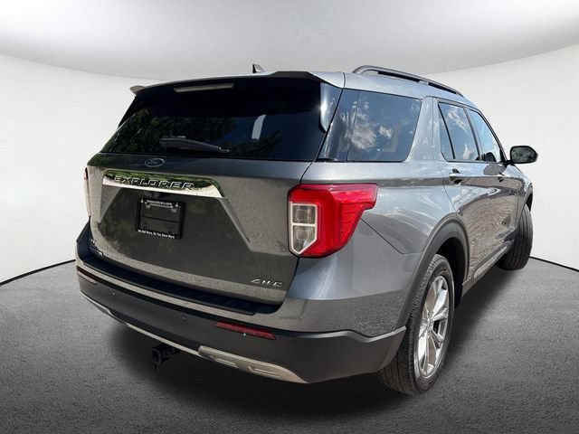 Certified 2023 Ford Explorer XLT w/ Equipment Group 202A AWD/4WD image 17