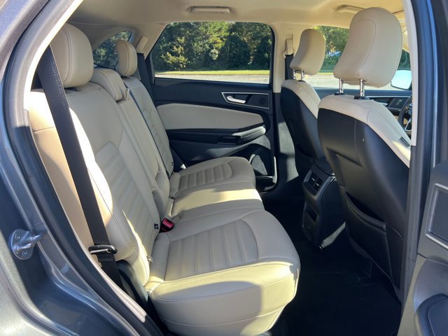 Certified 2021 Ford Edge SEL w/ Cargo Accessory Package image 32