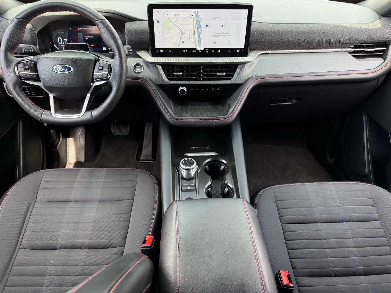 Certified 2025 Ford Explorer ST-Line RWD image 9