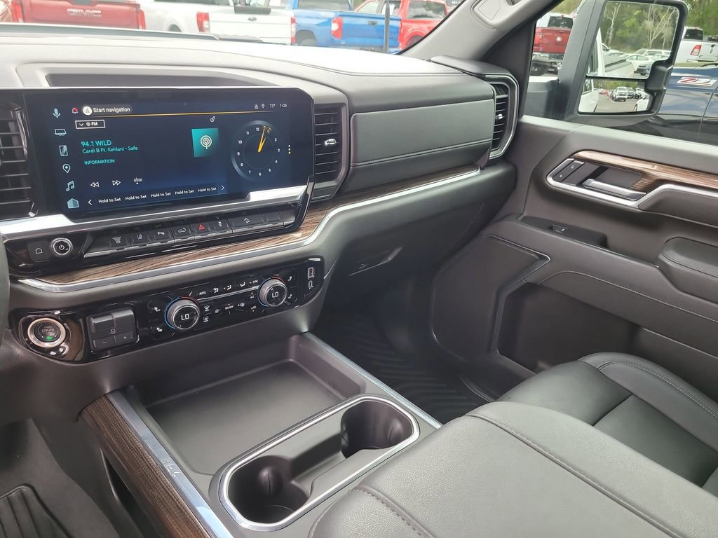 Used 2025 Chevrolet Silverado 2500 LT w/ All Star Edition image 19