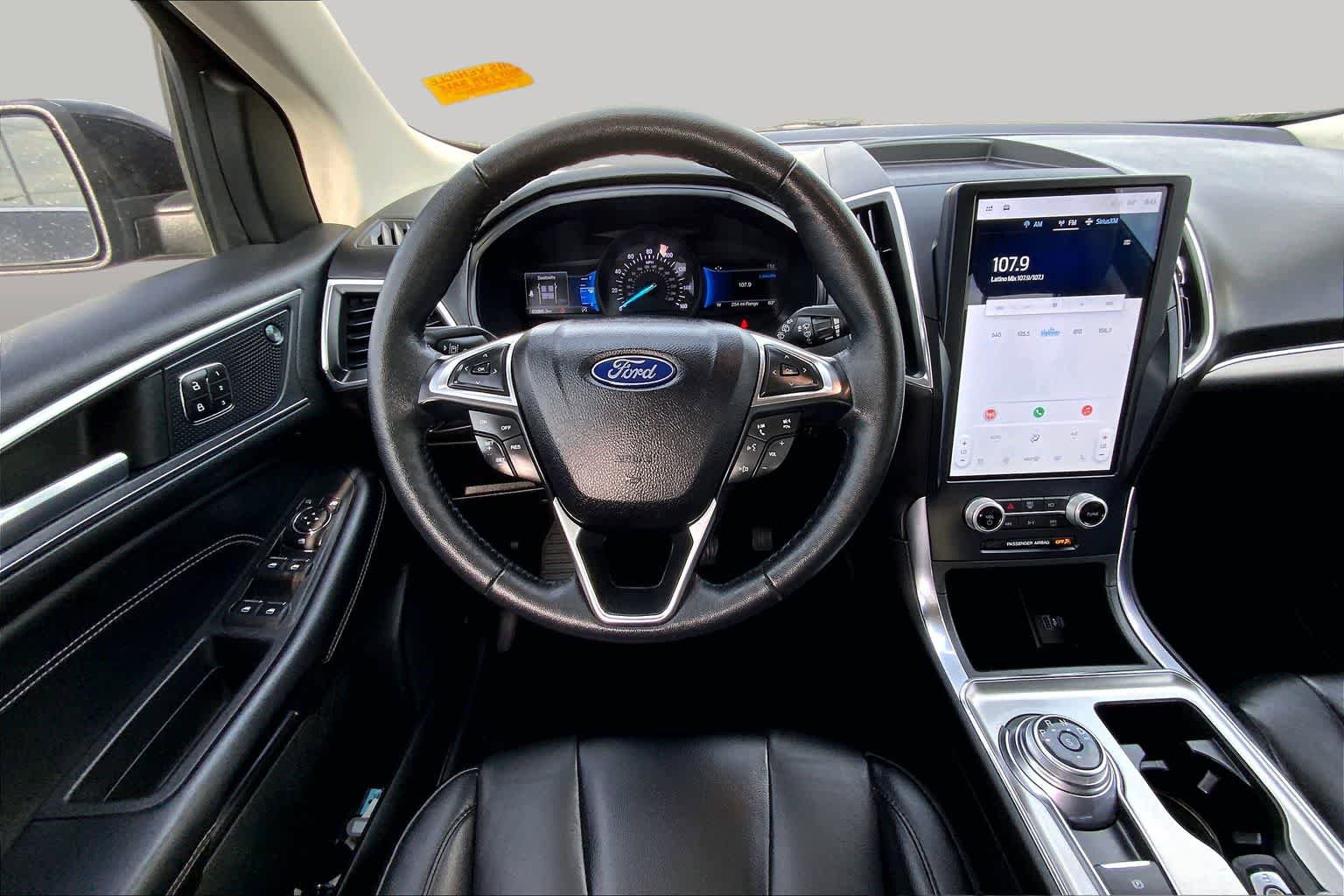 Certified 2022 Ford Edge Titanium AWD/4WD image 6