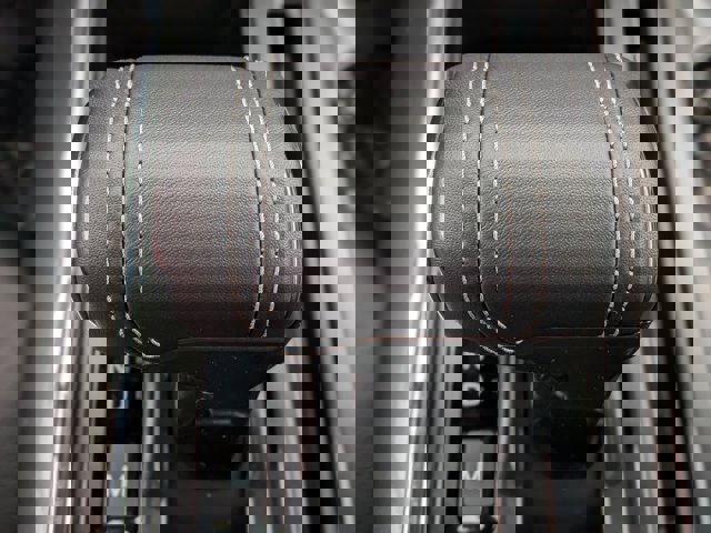 Certified 2023 Ford F150 Lariat w/ Equipment Group 502A High image 26