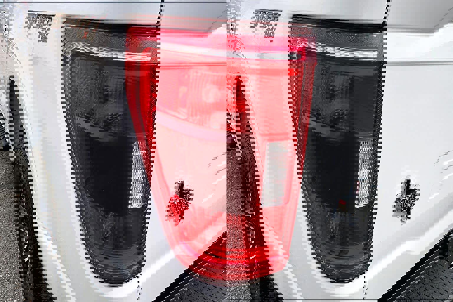 Certified 2022 Ford F150 XLT w/ Equipment Group 301A Mid image 28