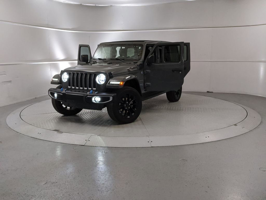 Used 2023 Jeep Wrangler Unlimited Sahara w/ Cold Weather Group image 2