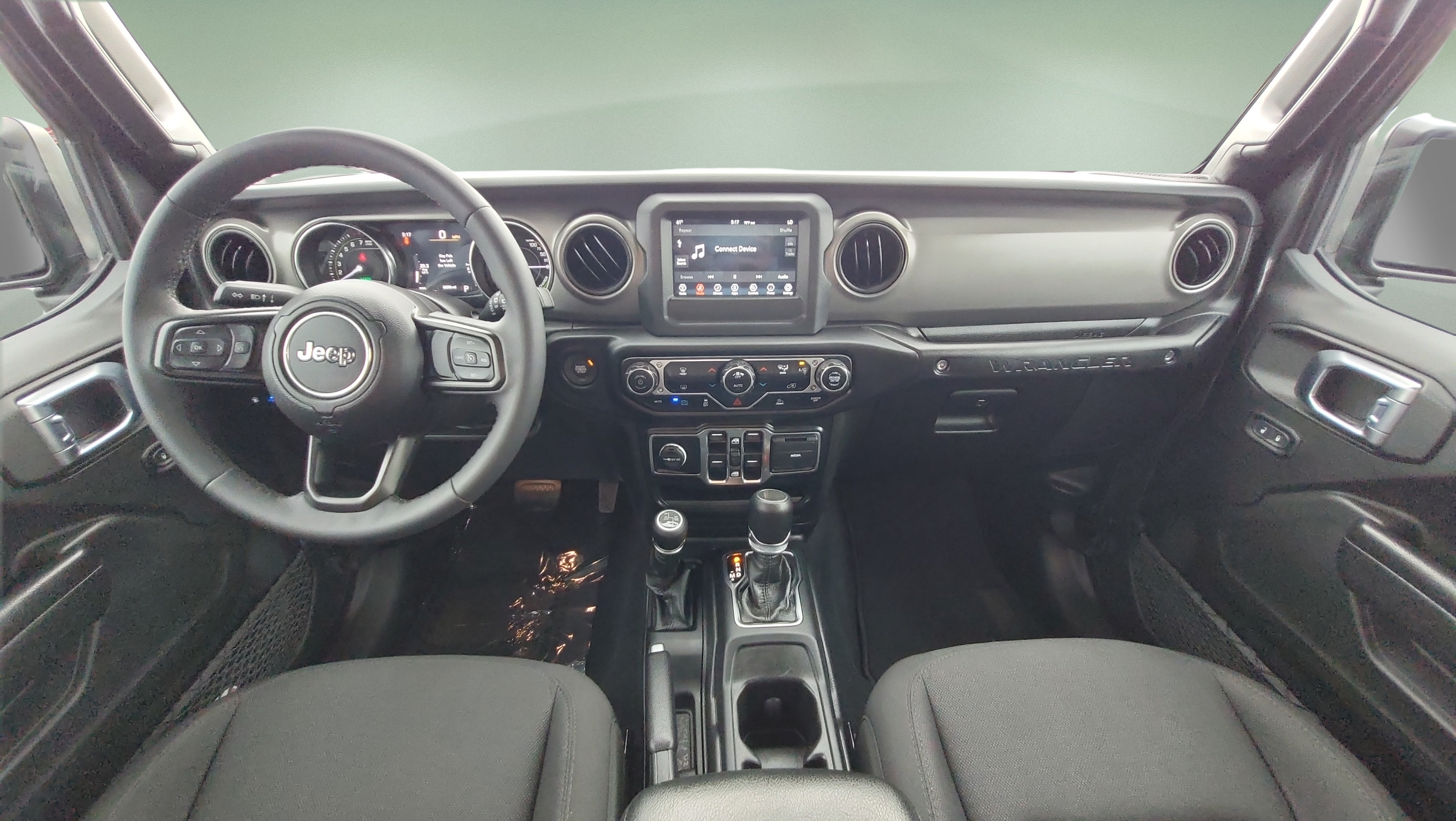 Used 2023 Jeep Wrangler Unlimited w/ Convenience Group AWD/4WD image 15