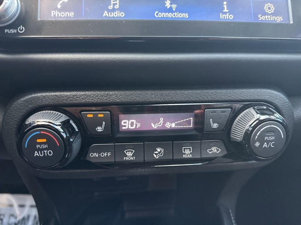 Used 2022 Nissan Kicks SR w/ Premium Package image 36