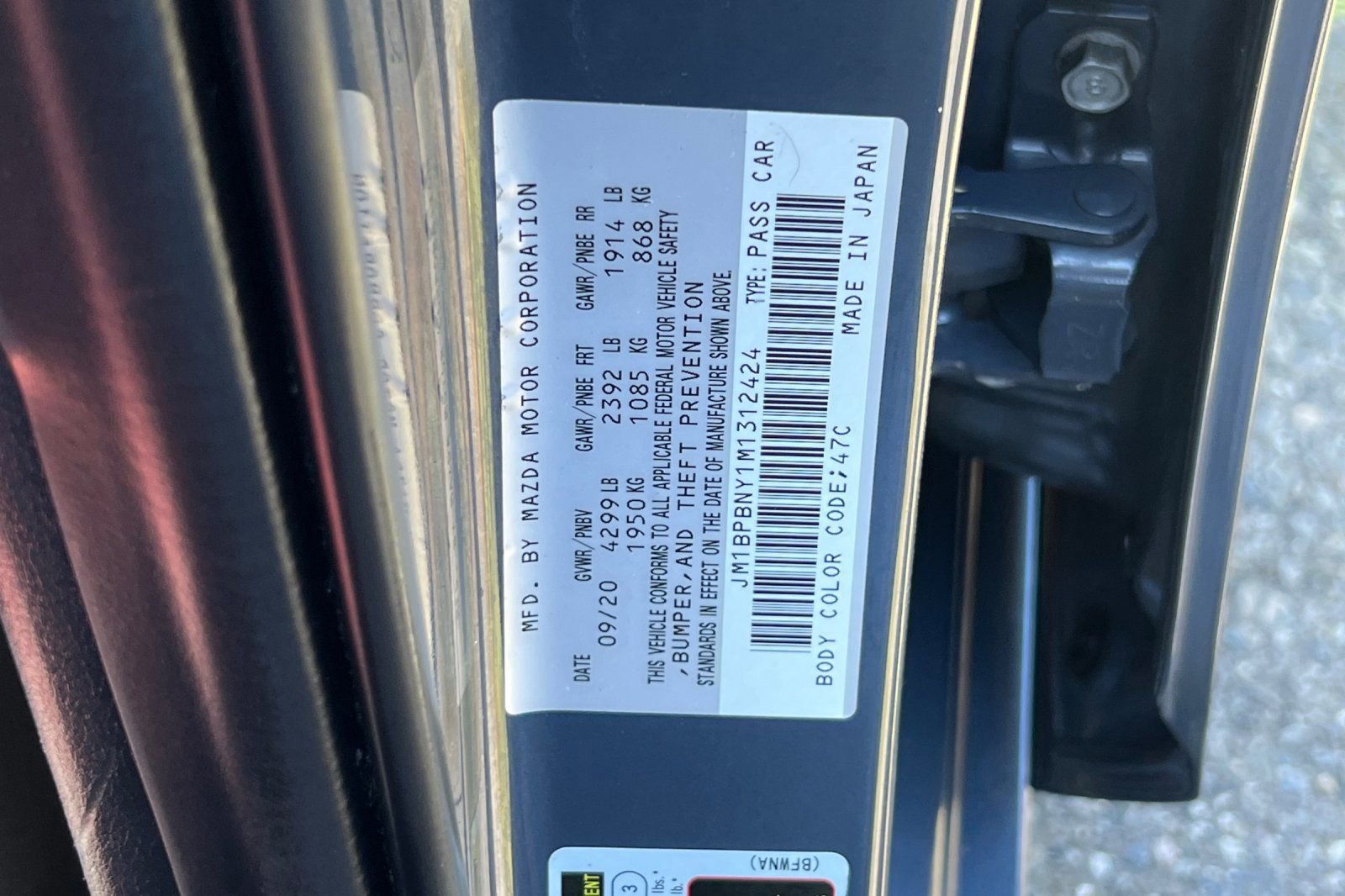 Used 2021 MAZDA MAZDA3 Hatchback w/Premium Plus Pkg image 28