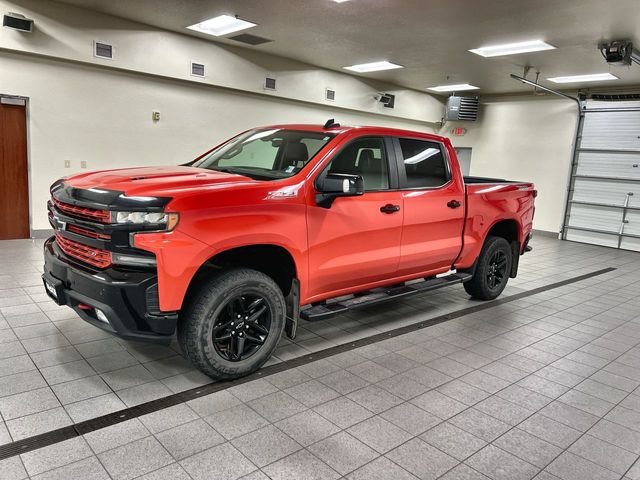 Used 2021 Chevrolet Silverado 1500 LT Trail Boss w/ Convenience Package II AWD/4WD image 3