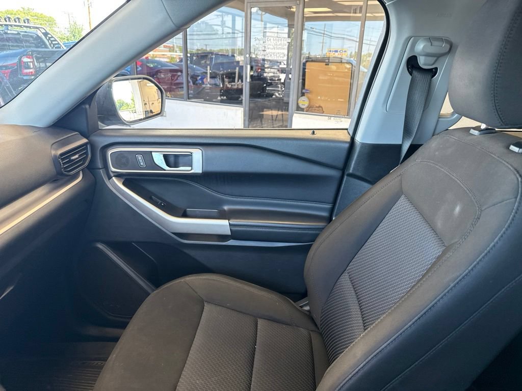 Certified 2023 Ford Explorer XLT AWD/4WD image 26