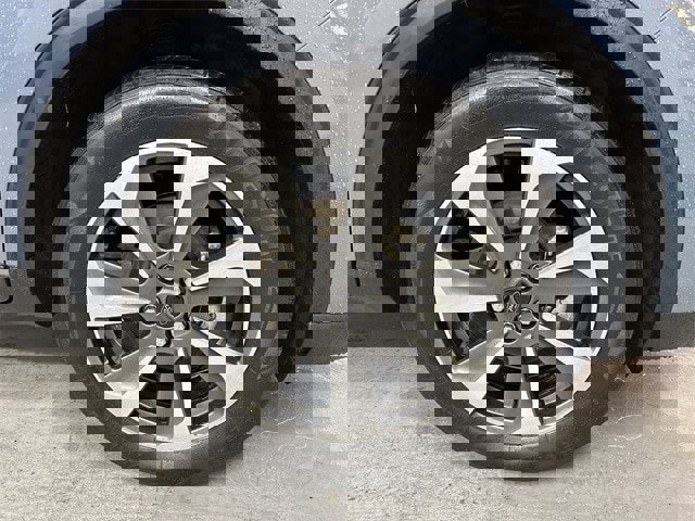 Certified 2023 Ford Escape Platinum image 2