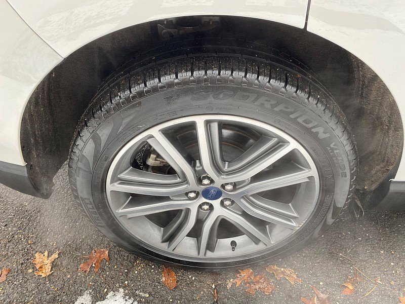 Certified 2022 Ford Edge Titanium w/ Cargo Accessory Package image 13