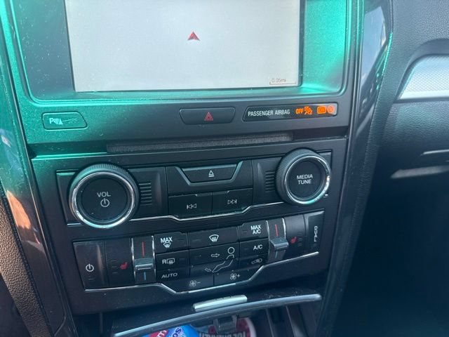 Certified 2017 Ford Explorer XLT w/ Equipment Group 202A FWD image 32