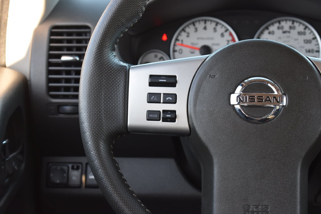 Used 2019 Nissan Frontier PRO-4X AWD/4WD image 17