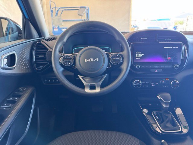 Used 2025 Kia Soul S FWD image 13