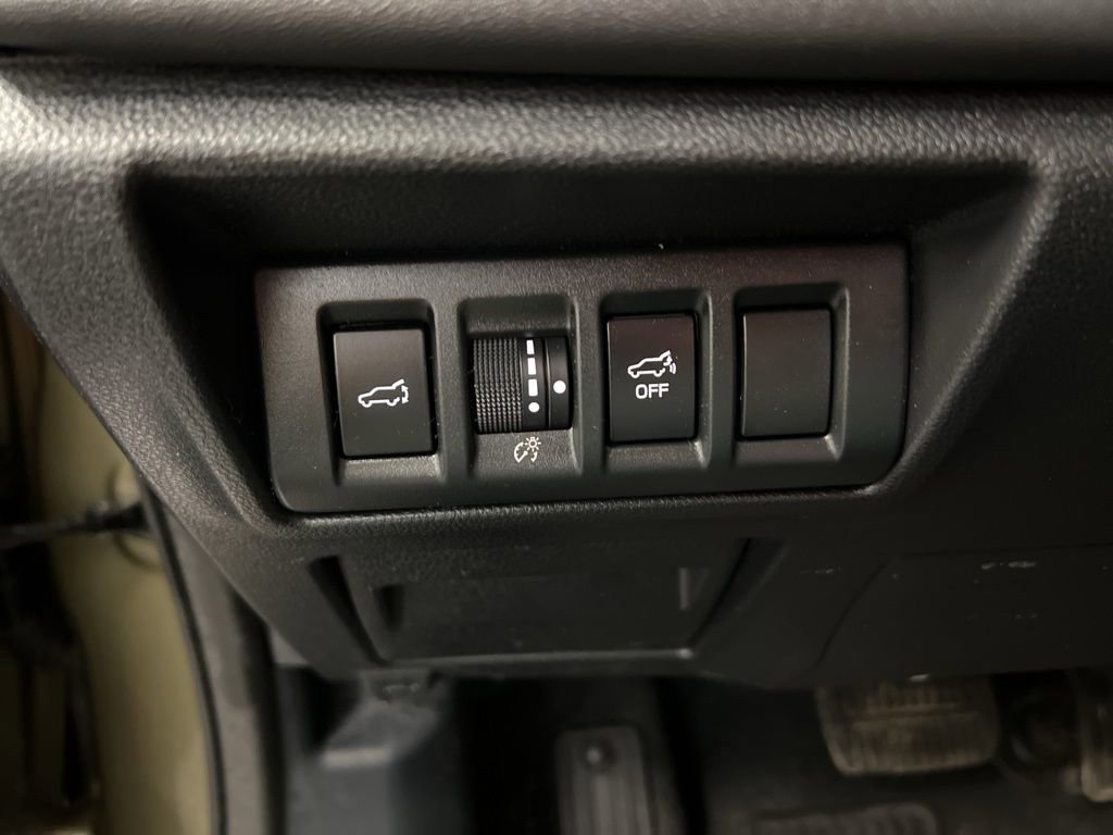 Used 2023 Subaru Outback Touring XT w/ Popular Package #2 image 23