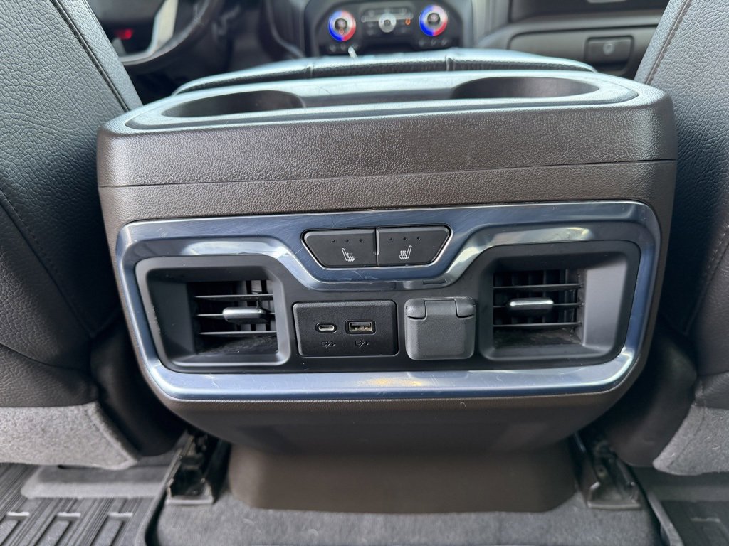 Used 2022 GMC Sierra 3500 Denali w/ Denali Ultimate Package image 22