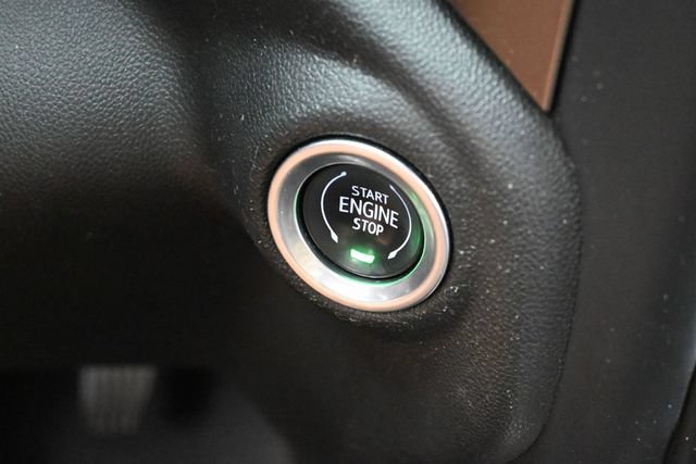 Used 2022 Chevrolet Silverado 1500 High Country AWD/4WD image 21