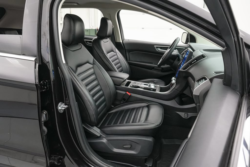 Certified 2024 Ford Edge SEL w/ Convenience Package AWD/4WD image 20