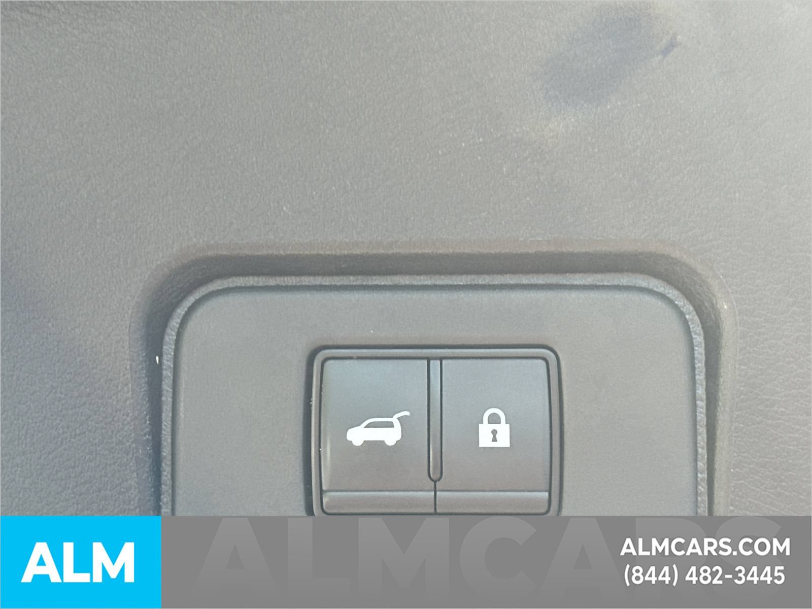 Used 2025 Nissan Rogue SV FWD image 37