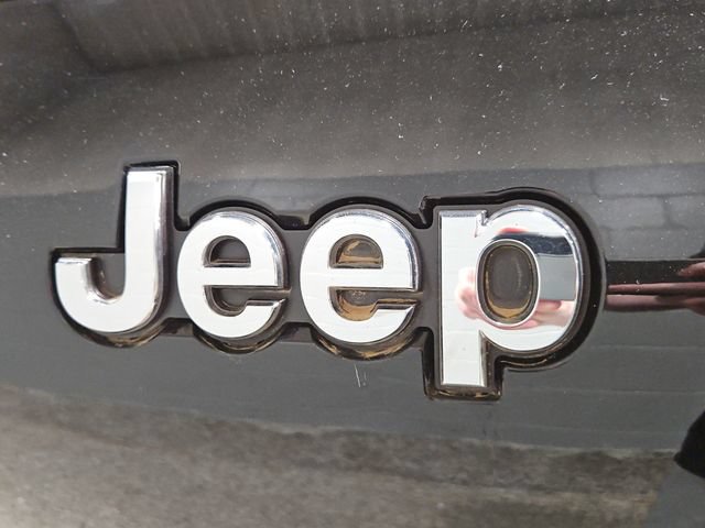 Used 2023 Jeep Grand Cherokee L Overland w/ Rear Seat Video Group I AWD/4WD image 40