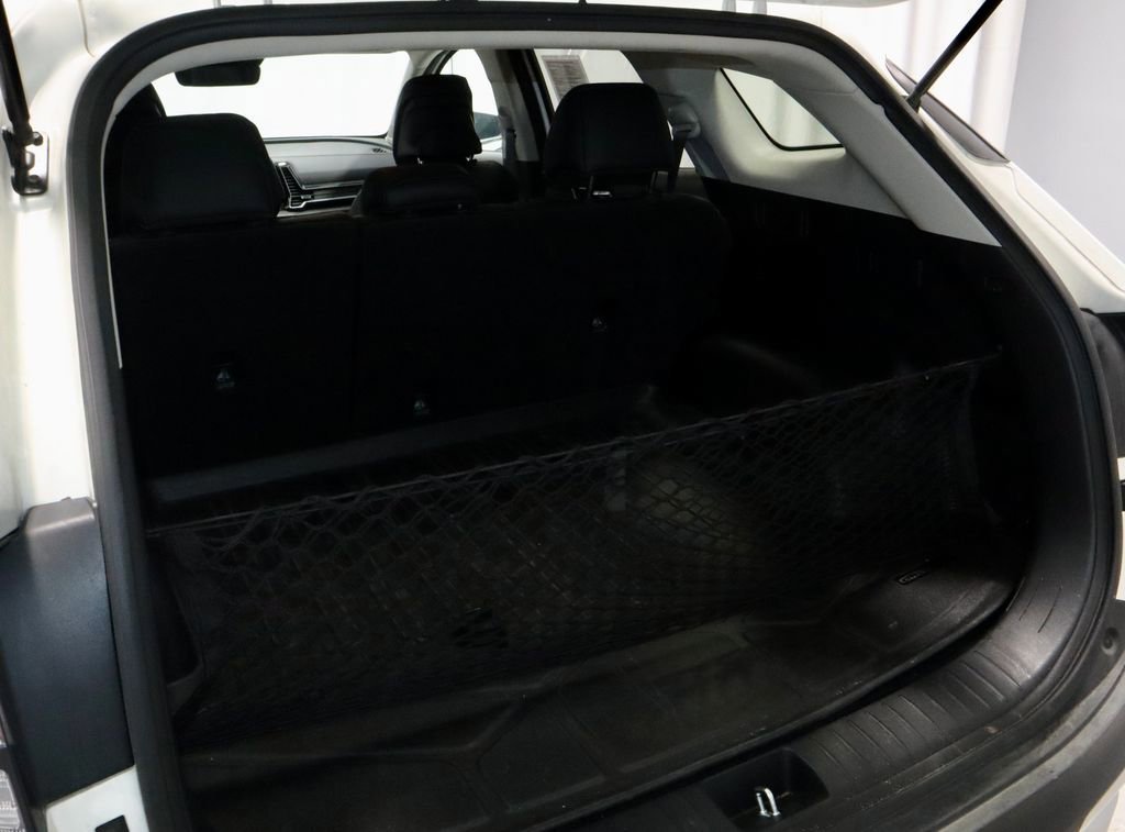 Used 2023 Kia Sportage EX image 13