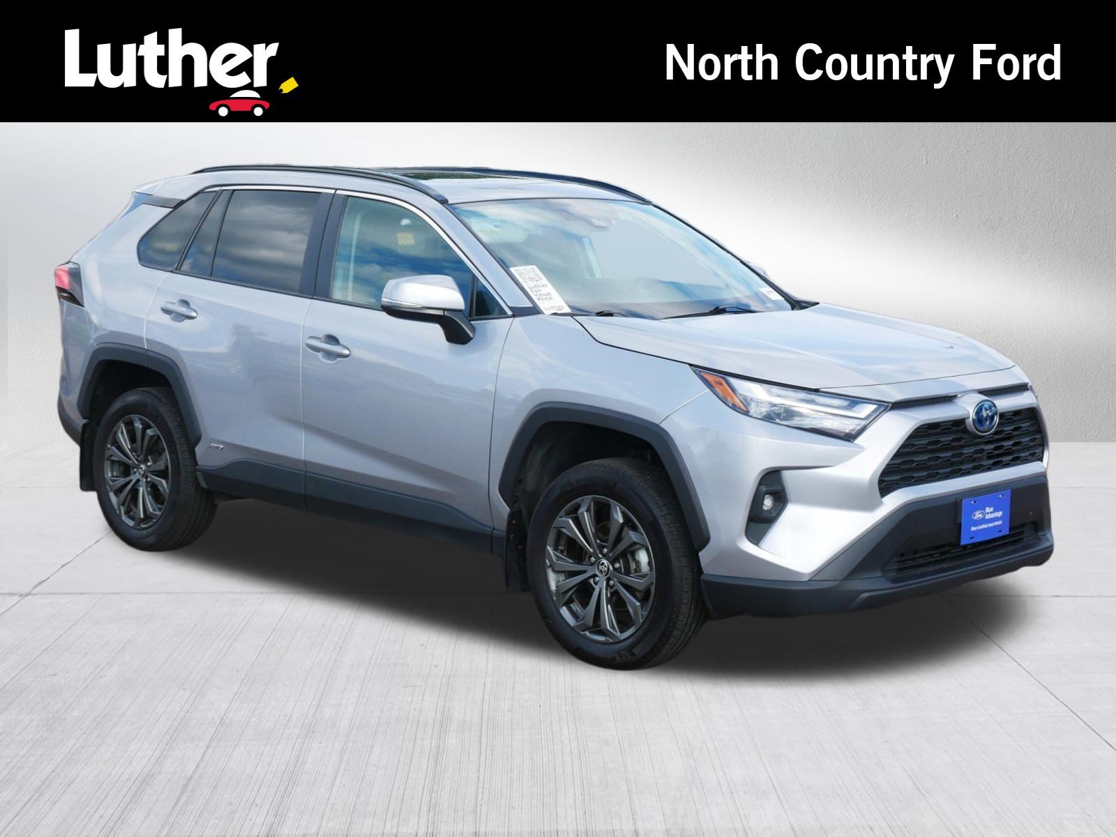 Used 2024 Toyota RAV4 XLE Premium w/ Weather Package AWD/4WD image 1