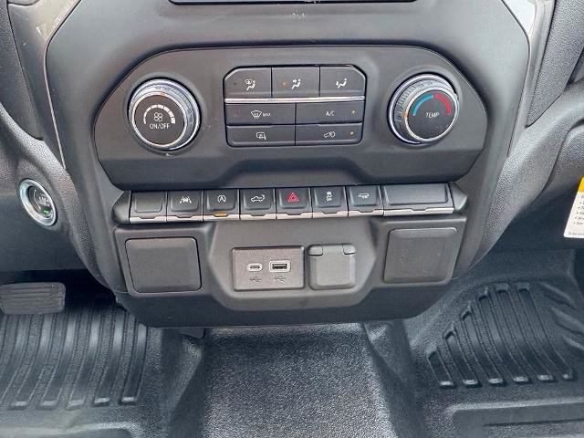 Used 2025 Chevrolet Silverado 1500 W/T RWD image 10