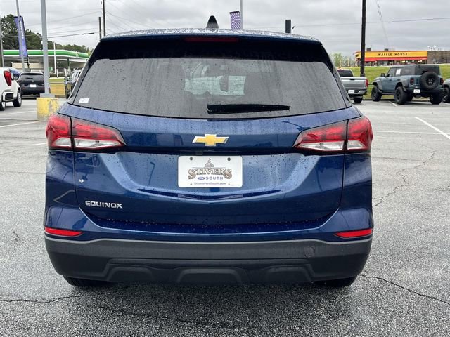 Used 2023 Chevrolet Equinox LS w/ LS Convenience Package image 4