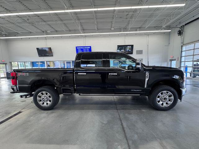 Certified 2023 Ford F350 Lariat w/ Lariat Ultimate Package AWD/4WD image 4