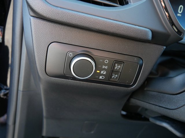 Certified 2025 Ford Escape ST-Line AWD/4WD image 11